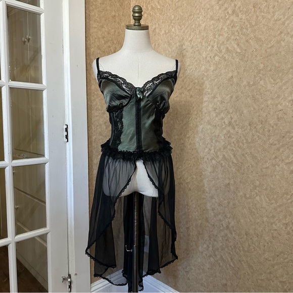 VTG 70s 80s Retro Green & Black Lace Corset Goth Princess...
